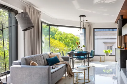 Modern View of Planty Park -  Privatzimmer