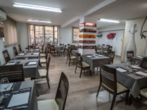 Pension Oasis Hotels in Zamora