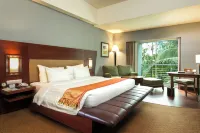 Blue Sky Hotel - Parkplatz