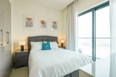 Bright Apartment with Panoramic CityScape Views Hôtels à : 