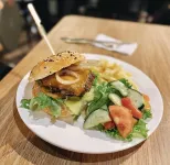 酒吧飯店 - 早餐