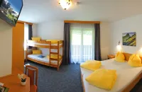 Hotel Wasserfall - Including Summercard فنادق في Fusch an der GlocknerstraBe