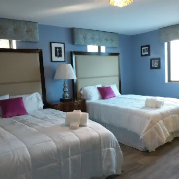 Dunns Josephine Hotel Hotels near Miami Seaquarium