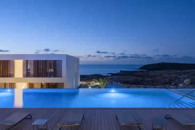 Kora Nivaria Beach Hotels in Abona