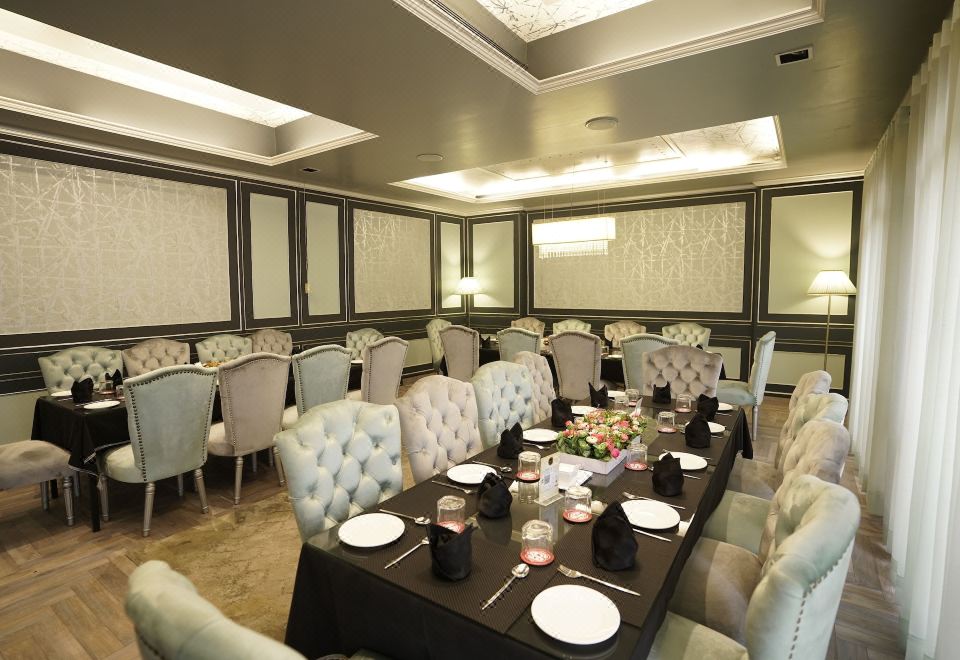 2. 호텔 스원 타워..