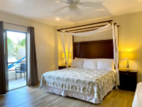Hotel Playa la Media Luna