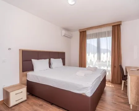 Hotel Pharos Hotels in Bar