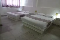 Suites la Audiencia Hotels in Manzanillo