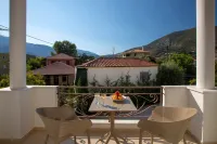 VK Luxury Suites - Private Parking - Adults Only