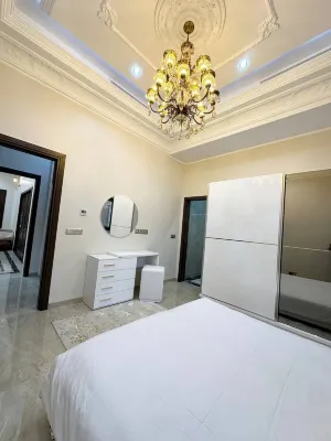 Luxury Villa, Central AC, BBQ, Ideal for Events Hotels in 