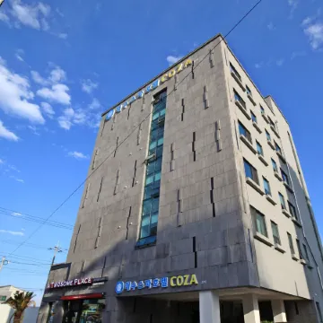 Seawater Spa Hotel Coza Отели рядом с достопримечательностью «Храм Помунса»
