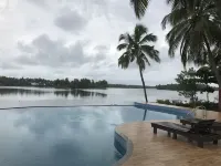 Paradise Lagoon - Beach