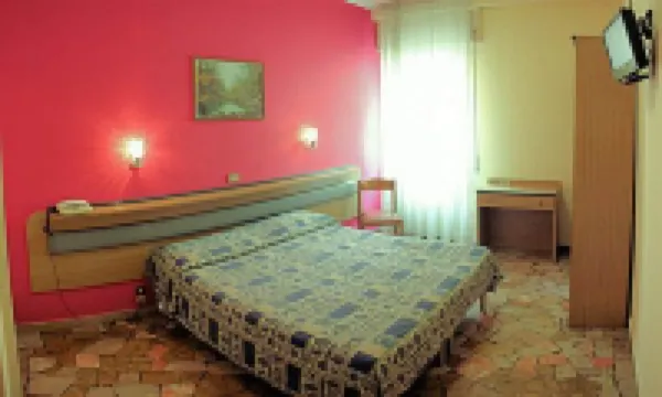 โรงแรมเดลซุด