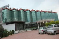 Hotel Padmini Palace Hotel dekat Bandara Dehradun