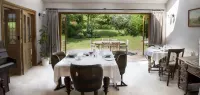 Larkrise Cottage Bed and Breakfast Hôtels à : Billesley