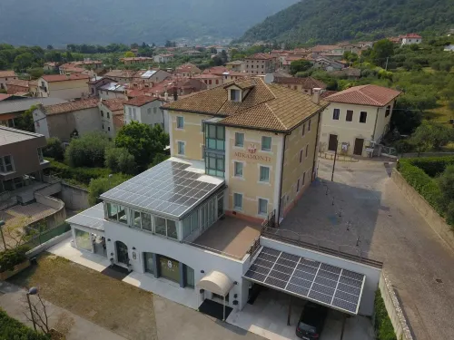 Hotel Miramonti Enoteca Hotels in Romano D'Ezzelino