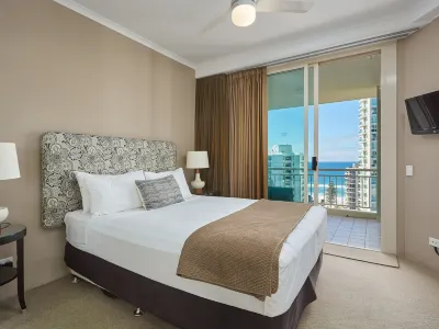 Maldives Resort Main Beach, Gold Coast Hotels in Main Beach