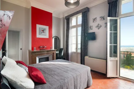 B&B le Logis du Mas Отели в г. Сет