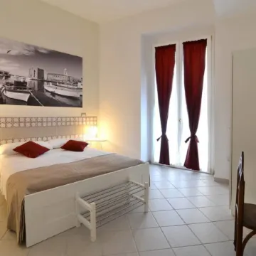 Santi e Saraceni Rooms