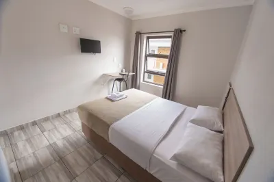 Ecomotel Kempton Park Hotels near Bennie Jacobs Sentrum