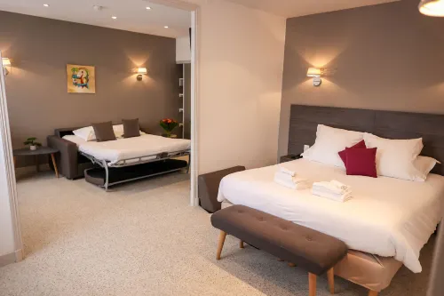 HÔTEL le Chapon Fin Hotels in Moissac