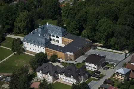 Hotel Château Gbeľany Отели в г. Мартин