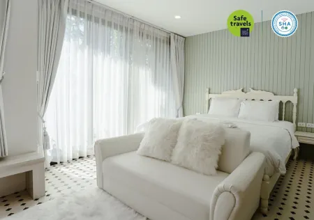 The Echo Hotel Отели рядом с достопримечательностью «One Plus Condo CMU»