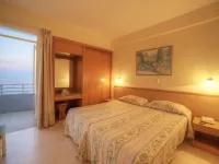 Ambassador Hotel ラムラ湾周辺のホテル