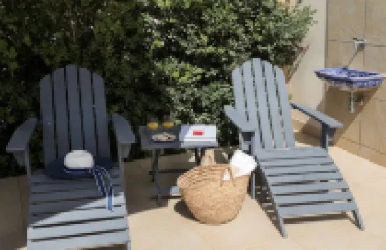 夏卡鮭魚網飯店