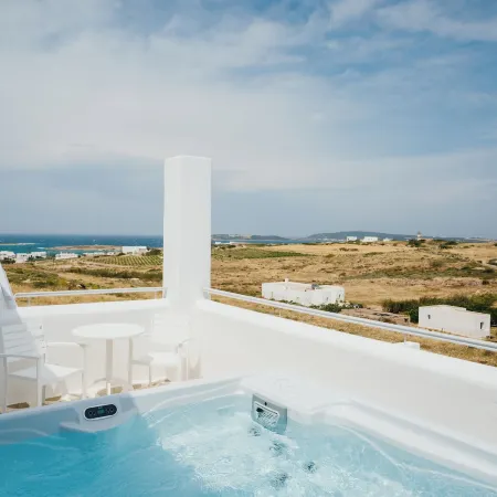 Mr and MRS White Paros