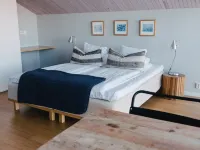 Björholmen Hotell & Restaurang Hotels in Tjorn Municipality