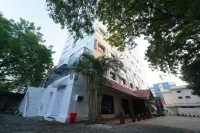 Hotel Palmyra Grand Inn Hotels in Tirunelveli