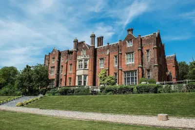 De Vere Latimer Estate Hotel di 