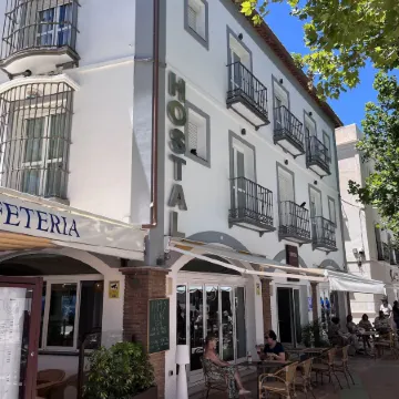 Hostal Marissal by Dorobe