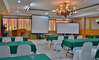 Crown Regency Residences - Cebu