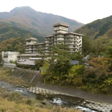 Shimobe Hotel