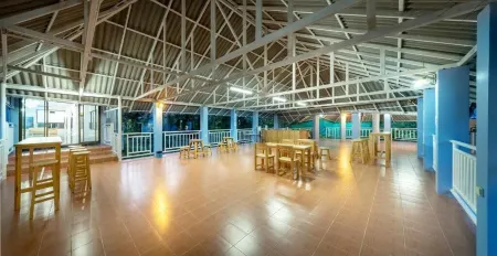 Ivy Cottage by Qiu Отели рядом с достопримечательностью «Muak Lek waterfall»