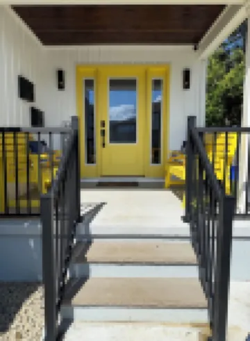 Chic Beachside Oasis - 3BR, 2BA, Walk to Shore!