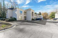 Studio 6 Tucker, GA - Atlanta Northlake Hotels in DeKalb County