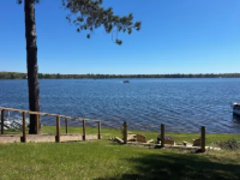 Remodeled! Enjoy the tranquility of a lakefront cottage on Van Etten Lake! Hotels in Oscoda