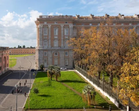 L'Insolita Reggia Hotels in Caserta