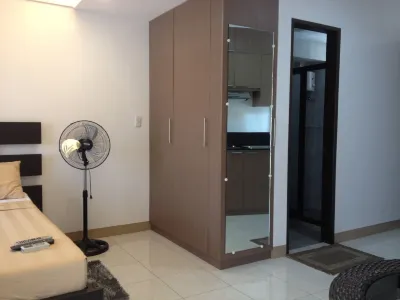 Anahaw Studio Suites Hotels in Острів Боракай