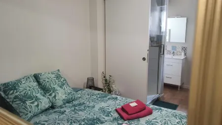 Proche Centre, Gare, Parc, Parking by Maison Bonhage Отели в г. Пуланжи