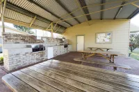 Fossickers Tourist Park Hotels in Nundle