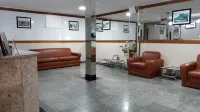 Hotel Único - 2-Star