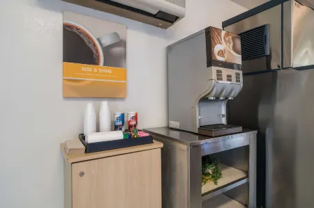 Motel 6 Grand Junction CO Отели в г. Клифтон