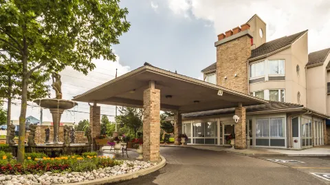 Monte Carlo Inn - Toronto Markham in Markham