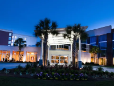 DoubleTree by Hilton Hotel and Suites Charleston Airport Hotels in Charleston