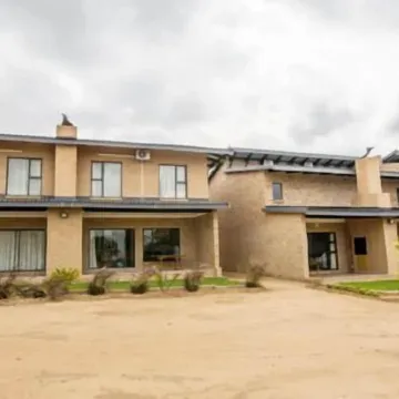HoyoHoyo Acorns Lodge