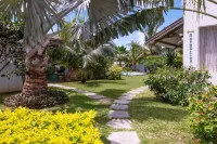 Le Mandala Moris Guesthouse Pointe Aux Canonniers Hotels in Гран Бэ